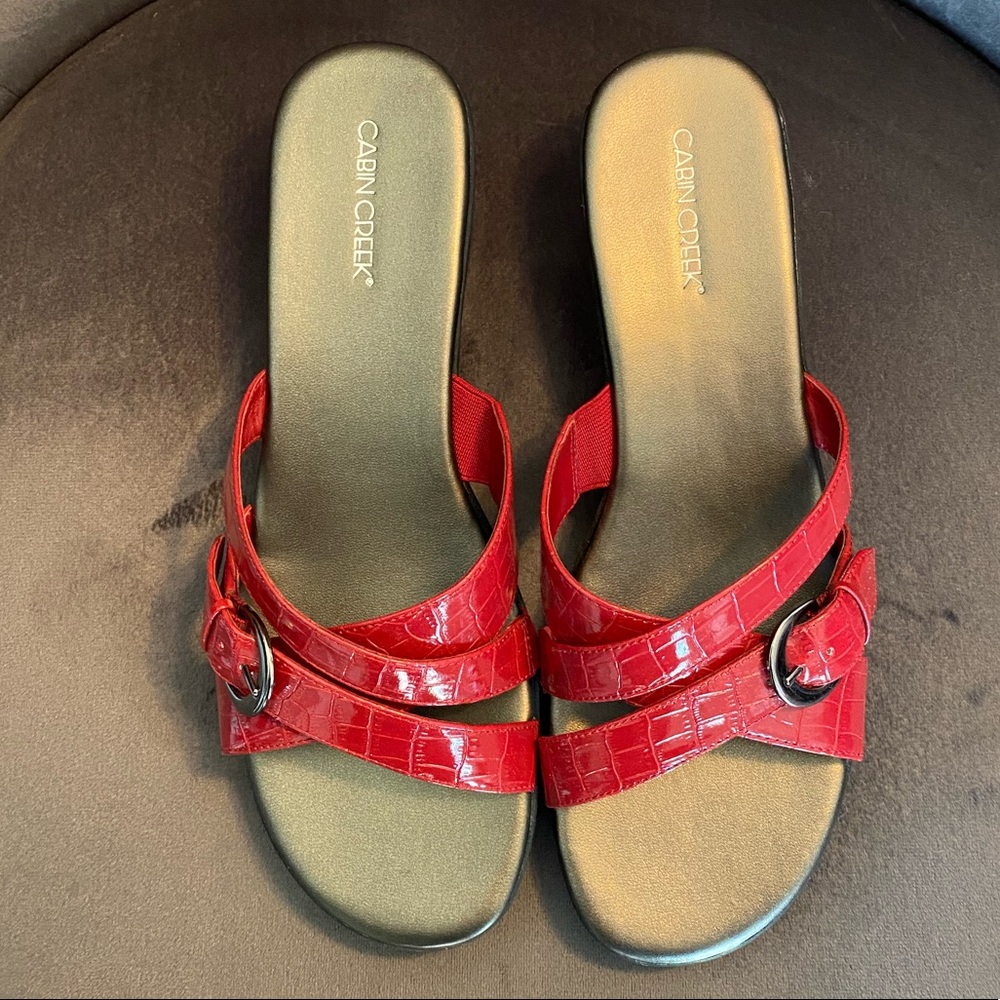 Cabin Creek Slide on Sandals Size 9M